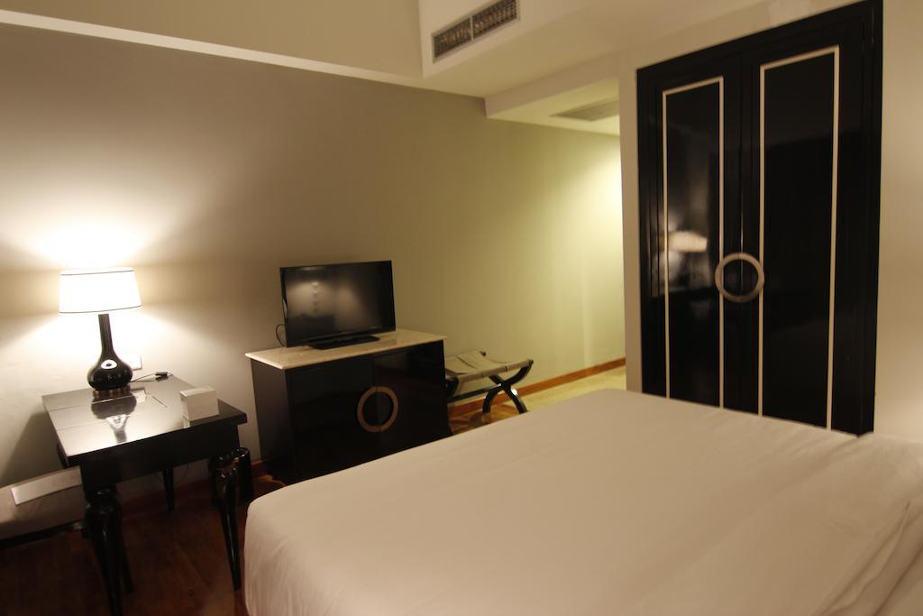 Hotel Diradja Jakarta Room photo